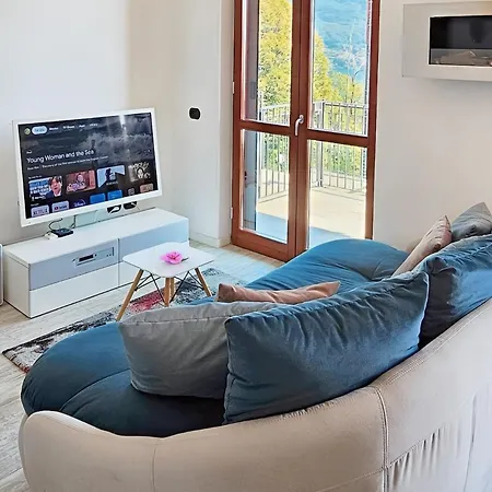 아파트 Casa A&e - Panoramic Orta Views Oira